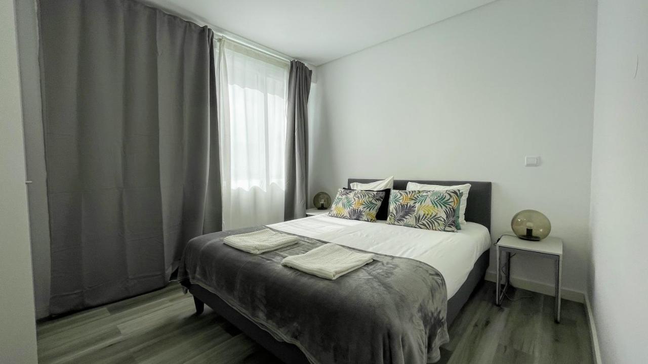 Apartamento Mercado Dos Lavradores - Fucnhal City Center 푼샬 외부 사진